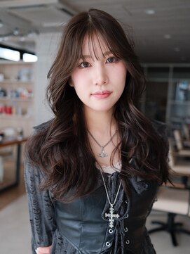 セミロング／レイヤーカット／モカブラウン