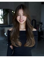 レノラ 本町(LENORA) 美髪ミディアムレイヤーカットデジタルパーマチェリーブラウン