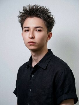 リベルテ グリット(Liberte Grit) 心斎橋メンズスパイキーショート◎束感ツイストスパイラルパーマ
