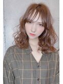 ココアブラウンのフリンジウェーブミディアム♪シースルー前髪藤