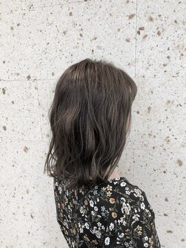 イロリ(ILOLI) やわらグレージュ