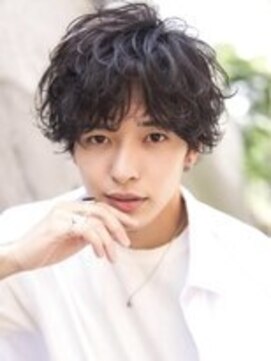 アイトーキョー 名古屋栄(AI TOKYO) スキンフェード/韓国マッシュ/センターパート[名古屋駅/栄駅]