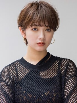 サーカス バイ ビュートリアム 青山(CIRCUS by BEAUTRIUM) マッシュショート20代30代40代大人可愛い暗髪うる艶髪青山表参道