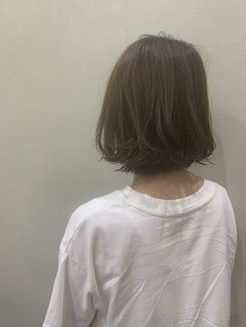 クララデアンシュシュ(Kurara de UN CHOU CHOU) ゆるふわボブ