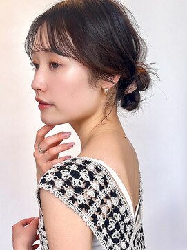 ラフ フロム ガーデン(Laf from GARDEN) セミディ/シアーカラー/ダークアッシュ/姫カット/ヘアアレンジ