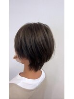 ラプチャー(RAPTURE) 似合わせカット白髪ぼかしハイライト