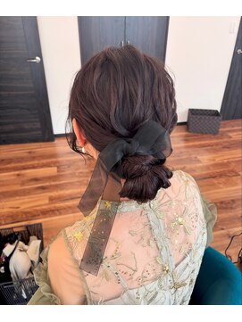 メゾンドミニョン(Maison de Mignon) シニヨン