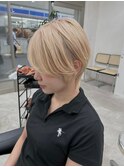 くびれヘアショートウルフ×ブロンド9.4