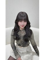 アム 表参道(am) 小顔薄めバンググレージュレイヤーロング前髪パーマ黒髪