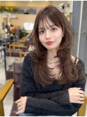美髪レイヤーカット/顔まわりレイヤー/ロングレイヤ 一/前髪