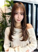 レイヤー/ミディアム・ロング/20代/顔周り/ブラウンベージュ