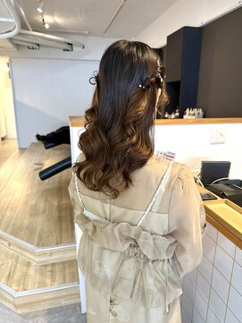 リイチ(LIICHI) twin half up