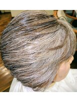 サテンドール ヘアクラブ ショートレイヤー