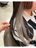 エムティラーレ(M-tirare) インナーホワイトカラー