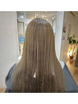 ムーア(MUA) ☆オリーブ系カラー