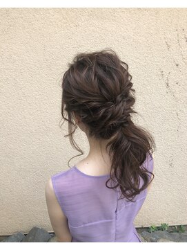 ワエン(WAEN) ゆるふわポニーテール