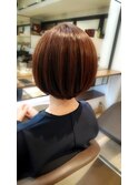 ショートボブ