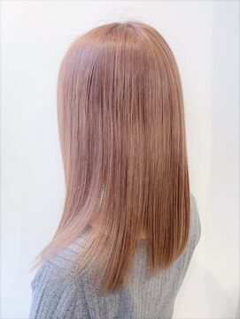 ニューヨークニューヨーク 梅田茶屋町店(NYNY) イルミナカラー新色”アンバー”