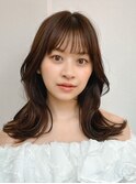 Unami くびれミディアム　シースルーバング　外はねパーマ