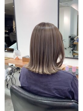 リーベル(Re bell) 白髪馴染ませハイライト