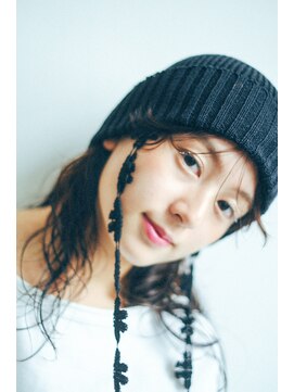 リュト(Lute) ニットキャップ×ウェーブヘア,,,,,