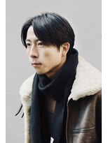 ルアウラフ(LUAU LOUGH)&nbsp;【TAIYO】センターパート　/Instagram-@taiyo19980626