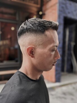 スリーセント 栄(3/cent) クルーカット/スキンフェード/ハイフェード/ベリーショート