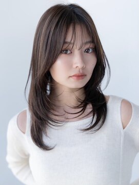 ブエナビスタ(BUENA VISTA) レイヤーカット/20代30代/透明感カラー/大人かわいい/小顔カット