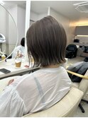 @ayumi.sand ぱつっとだけど重くないbob オリーブベージュ