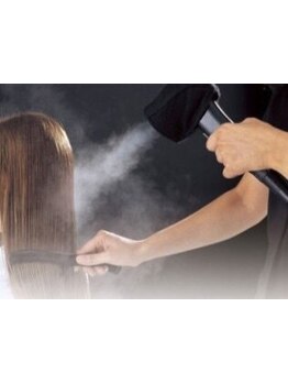 自宅でも再現性の高いセットやブローまで丁寧にアドバイス◎スタイルのことからヘアケアのことまでお任せ♪