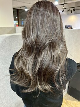 メリー オオサカ(Merly Osaka) 透明感ハイライト