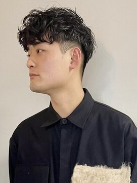 タロ(TALO) 【TALO】メンズカリアゲマッシュショート×スパイラルパーマ