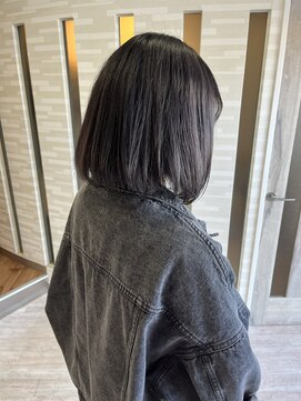ムゥフ ヘアーアンドアイラッシュ(mouf hair&eyelash) シルバーグレー ボブ