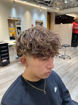 ルースト 渋谷店(ROOST) スペインカール