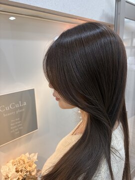 ククラ(CuCuLa) 艶・上品 毛流れが美しいワンカール