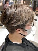 ショートスタイル白髪ぼかし