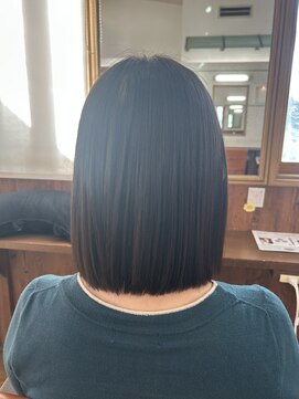 トップヘアー 中庄店(TOP HAIR fuapua) 《TOPHAIR 中庄店/きゃん》ストレート×ボブ