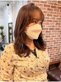 ピンクベージュレイヤーボブニュアンスカラー外ハネボブショート
