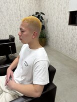 シンバ(Simba)&nbsp;金髪ボーズフェード
