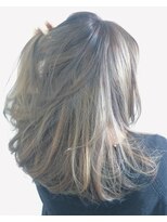 カッツヘアー(KATZHAIR) - - -きれいにトーンアップ！ハイトーンベージュアッシュ- - -