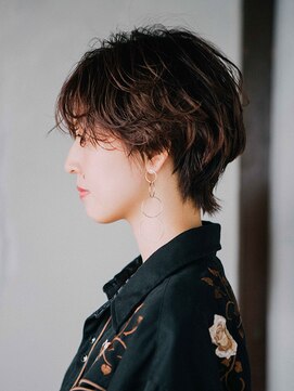 フローラビューティーヘアー(Flora Beauty Hair) コンパクトなエアリーショート/20代/30代/40代/50代/表町