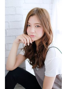 プティルカ(PutiLuca D.C.) 大きく揺れる大人ルーズカール