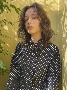 ペイププロドアイコン 博多(Peyp prod ICON) 博多　ニュアンスカラーコンマヘア