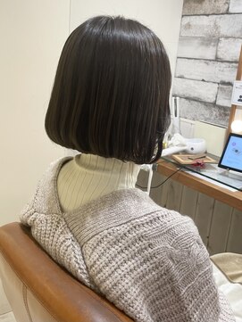 ネオリーブ クタ 町田店(Neolive kuta) 【Ｎｅｏｌｉｖｅｋｕｔａ町田店】切りっぱなしボブ