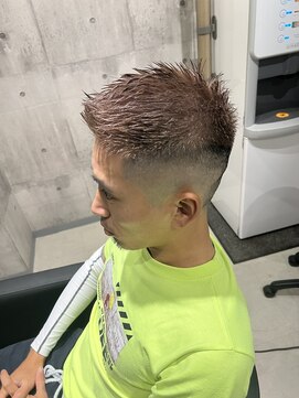 アンダーバーホワイト 京橋店(_WHITE) ホワイトブリーチ×フェード