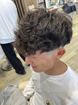 ディーボーイ 健軍店(D-BOY) スペインカール/メンズパーマ