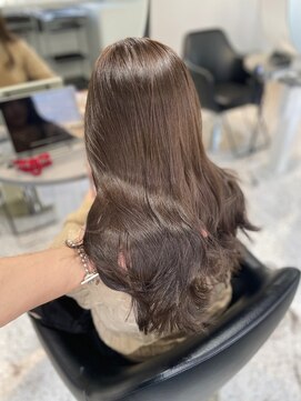 ルモ(Lumo) 【HIROMI指名】マロングレージュ/ブリーチなしで楽しめる大人色