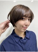 【丸みショートヘア】