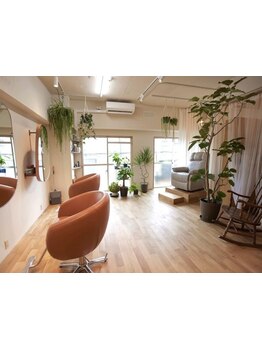 【2席のみプライベート空間×マンツーマン】プライベートな空間で寛ぎながら、昨日より素敵な自分に―。