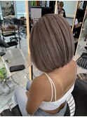 プラチナシルバーボブ